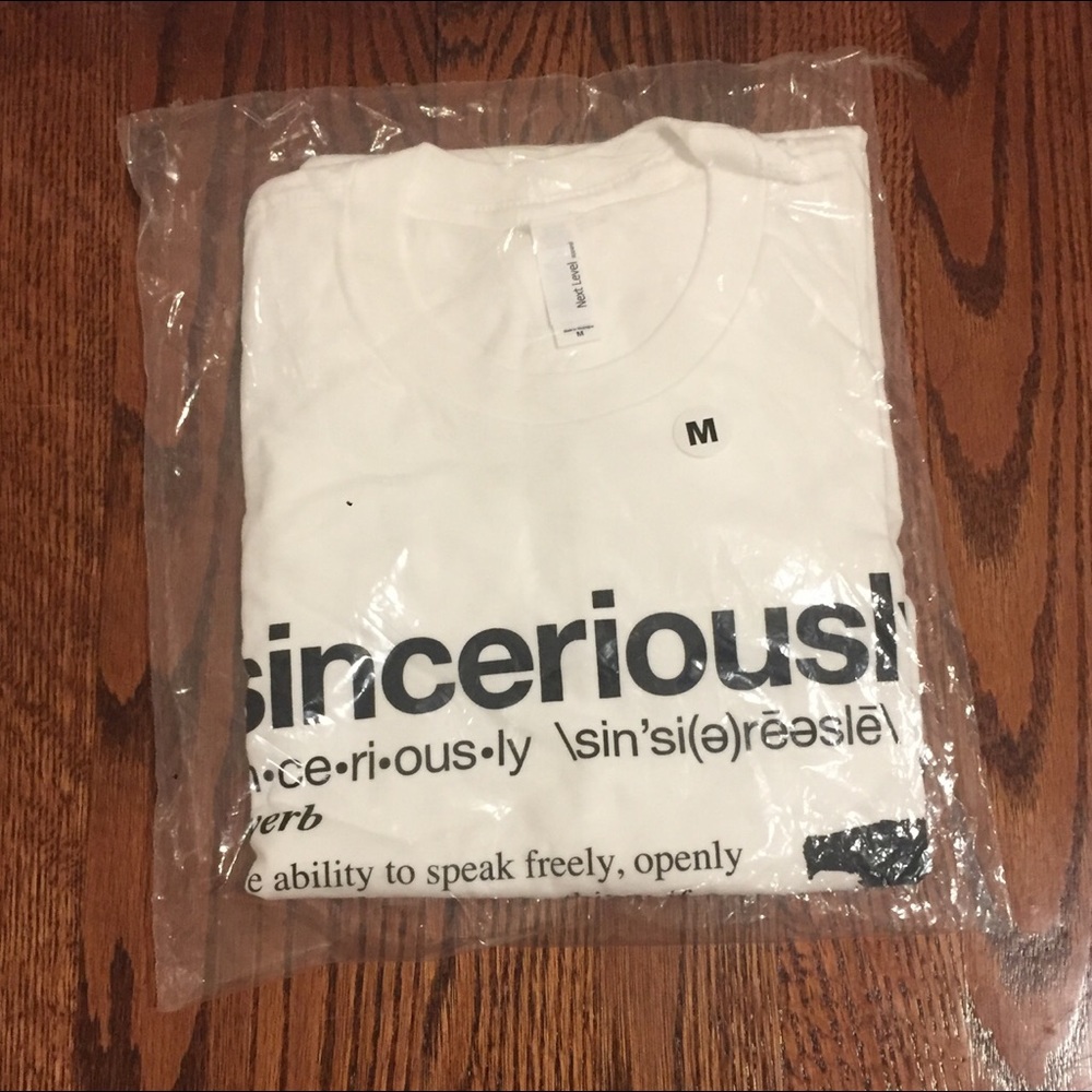 Sinceriously short sleeve literature t shirt
